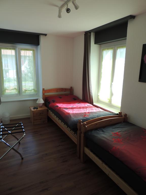 Hotel De La Gare Cousset Oda fotoğraf
